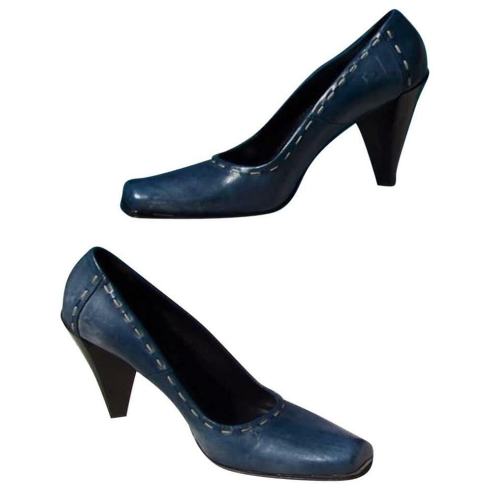 Donald Pliner Couture Denim Oil Skin Leather Pump Shoe Detail Stitching NIB $295